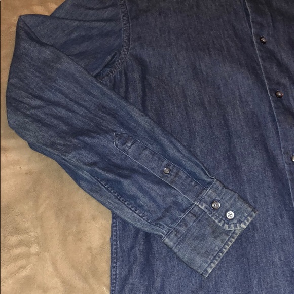 Banana Republic Soft Denim Shirt - Picture 2 of 5
